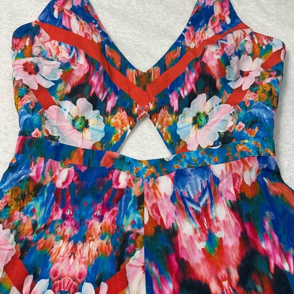 NBD WOMENS Summer Cut out Colorful Floral Halter Romper - Picture 2 of 14